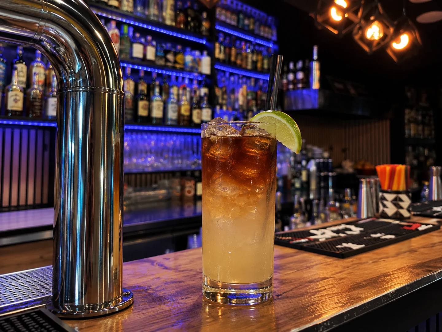 Dark 'n' Stormy, served at Jimmy Cocktail Lab on Via Petroni, Bologna