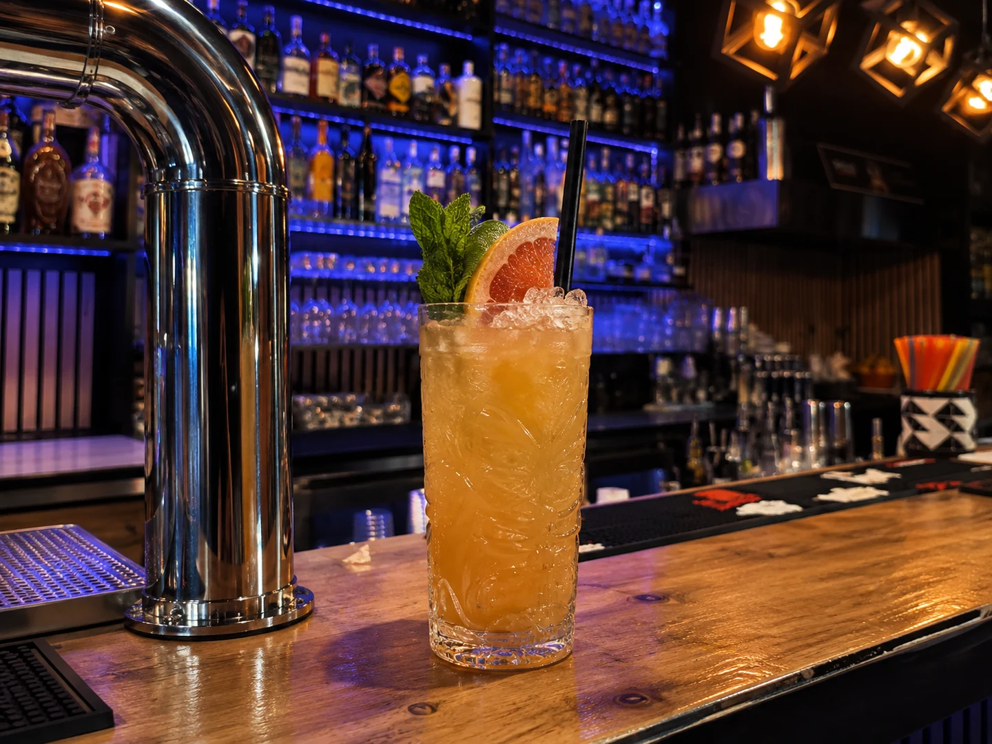 Navy Grog, served at Jimmy Cocktail Lab on Via Petroni, Bologna