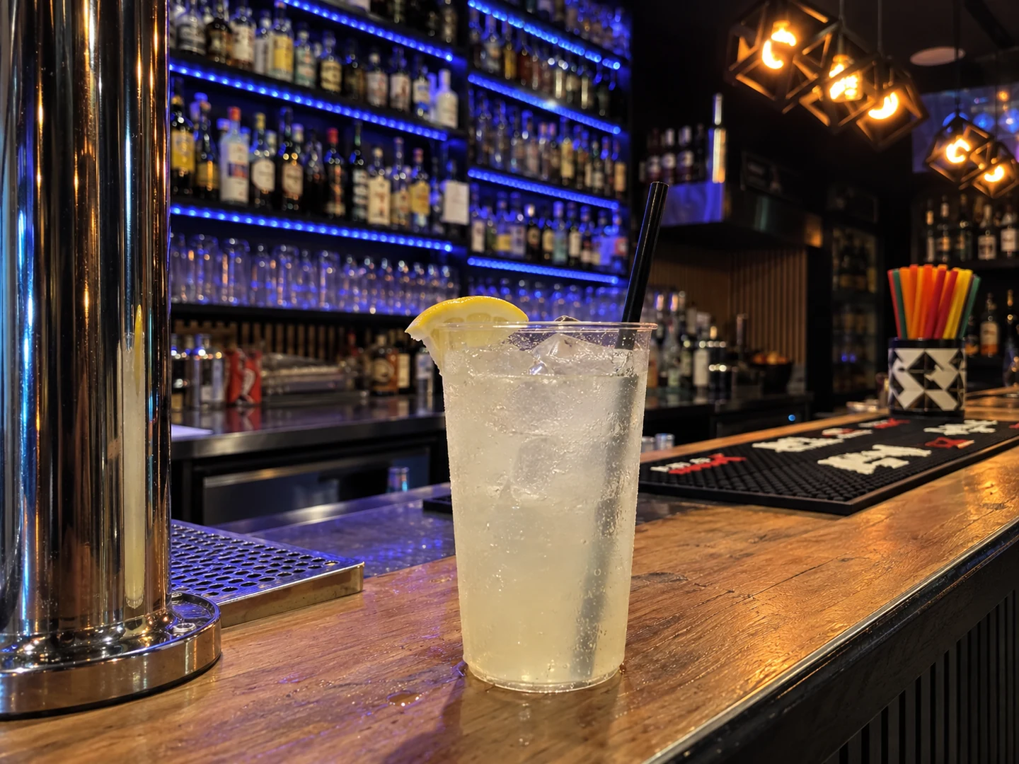 Quattro Bianchi, served at Jimmy Cocktail Lab on Via Petroni, Bologna