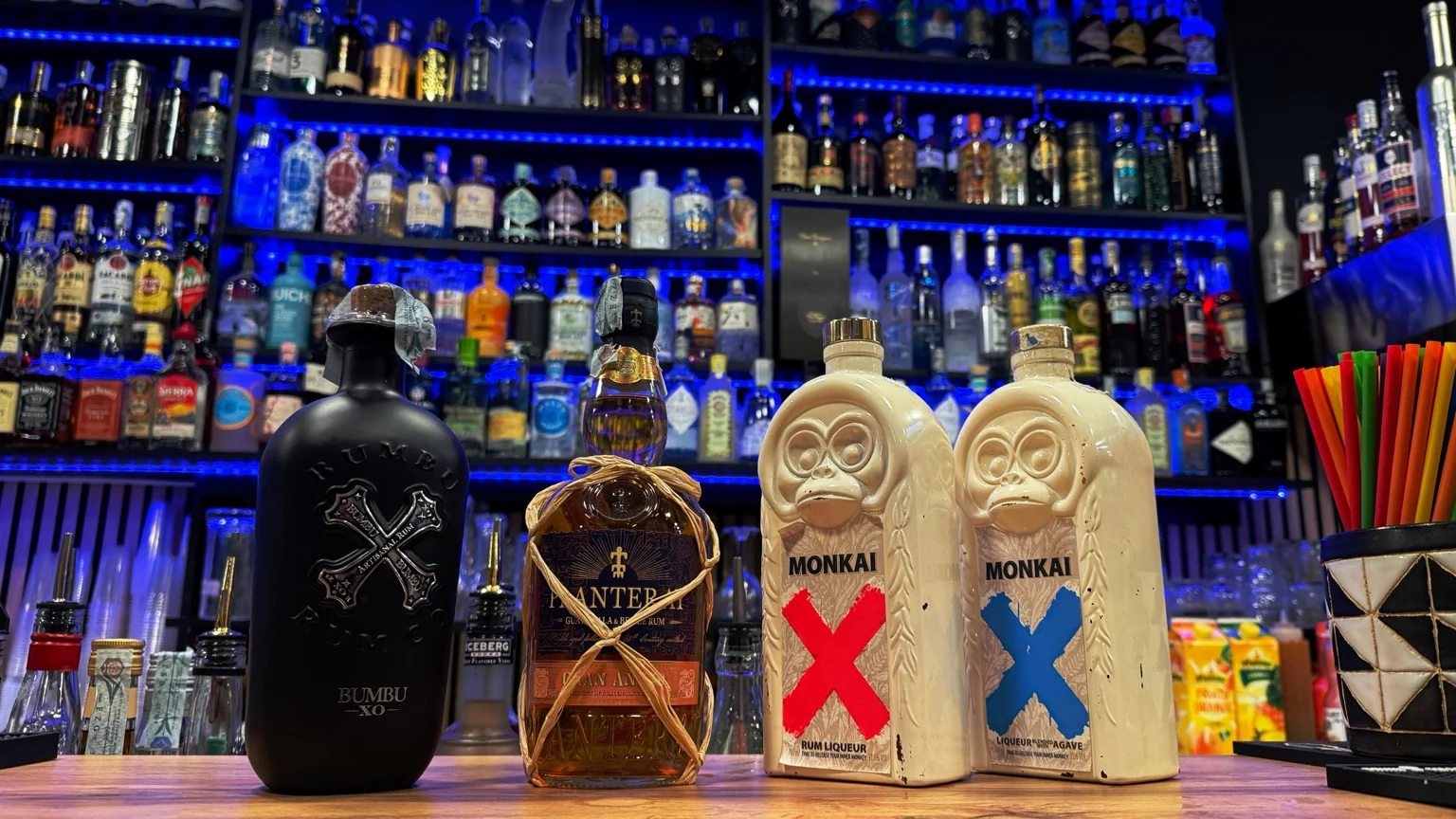 Gin, rum, whisky & Champagne · Jimmy, Via Petroni, Bologna